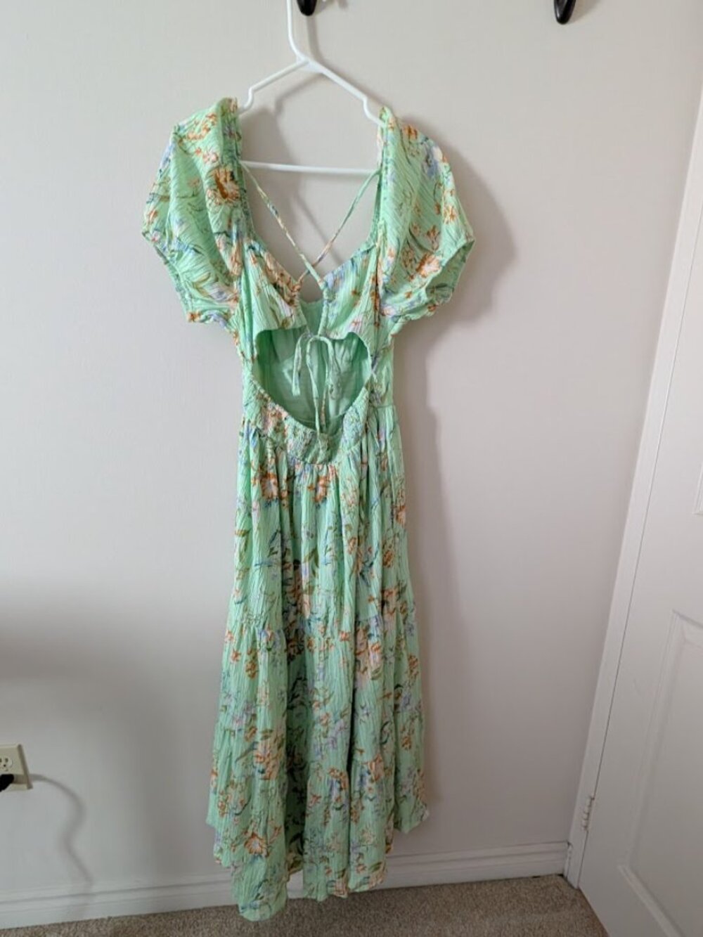 Green Floral Dress - Picture 2 of 3